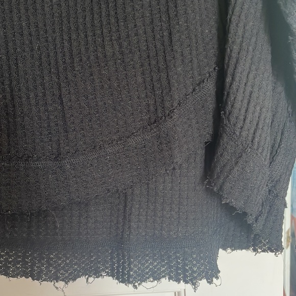 Free People Overzised Waffle Long Sleeve - Picture 3 of 5